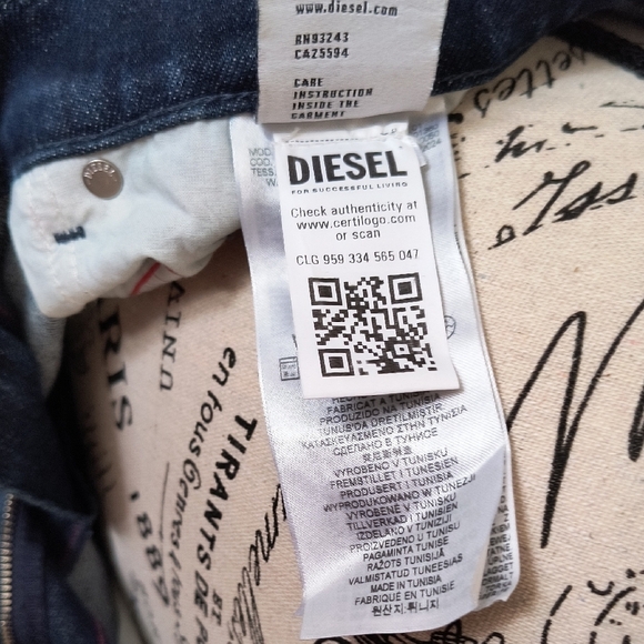 Diesel Men's Blue Jeans Size 30 - Picture 10 of 12